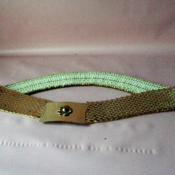 Gold Embellished Vintage Stretch Belt, 80's Fish Scale Metal Flower on Buckle - Picture 2 of 3